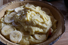 sliced bananas