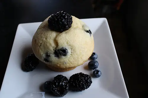 Mixed Berry Muffin Recipe picture