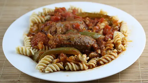 Slow Cooker Italian Sausage and Pasta