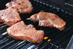 grilling pork chops