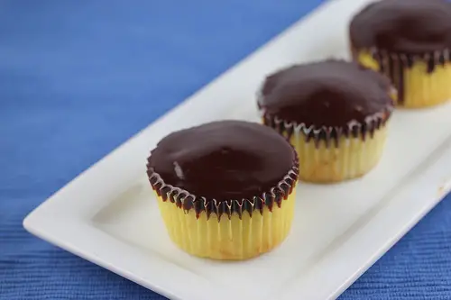 Boston Cream Pie Cupcakes Boston Cream Pie Cupcakes