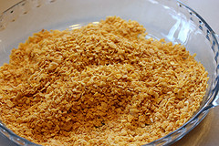 cornflake crumbs 