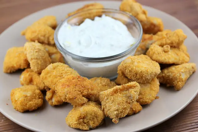 Baked Chicken Poppers Recipe with Parmesan Ranch Sauce recipe