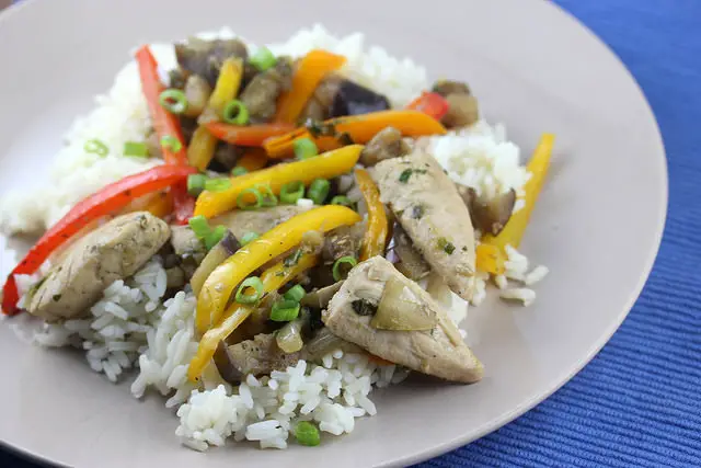 Chicken Stir-fry with eggplant and basil recipe
