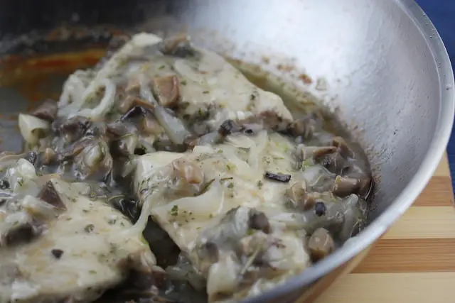 french country chicken with mushroom sauce picture 2