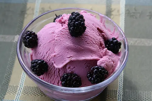 Blackberry Ice Cream Recipe picture