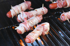 grilling bacon wrapped hot dogs