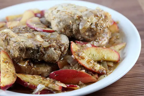 Apple and Sage Pork Chops Recipe