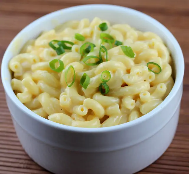 Smoked Gouda Mac and Cheese Recipe - Cully's Kitchen