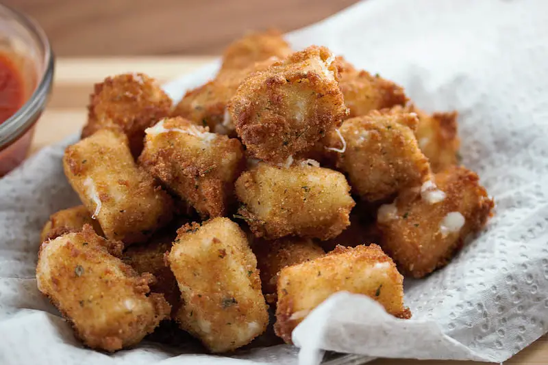 Mozzarella Cheese Bites Recipe Cully's Kitchen