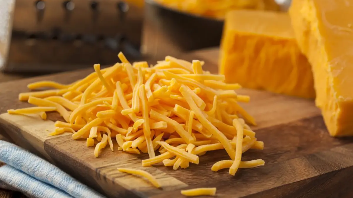 How To Tell If Shredded Cheese Is Bad? - Cully's Kitchen