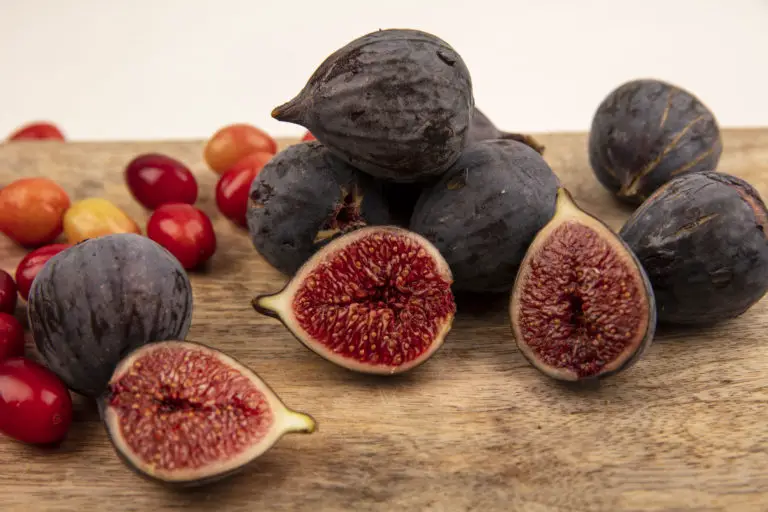 Figs Nutrition Facts 100g