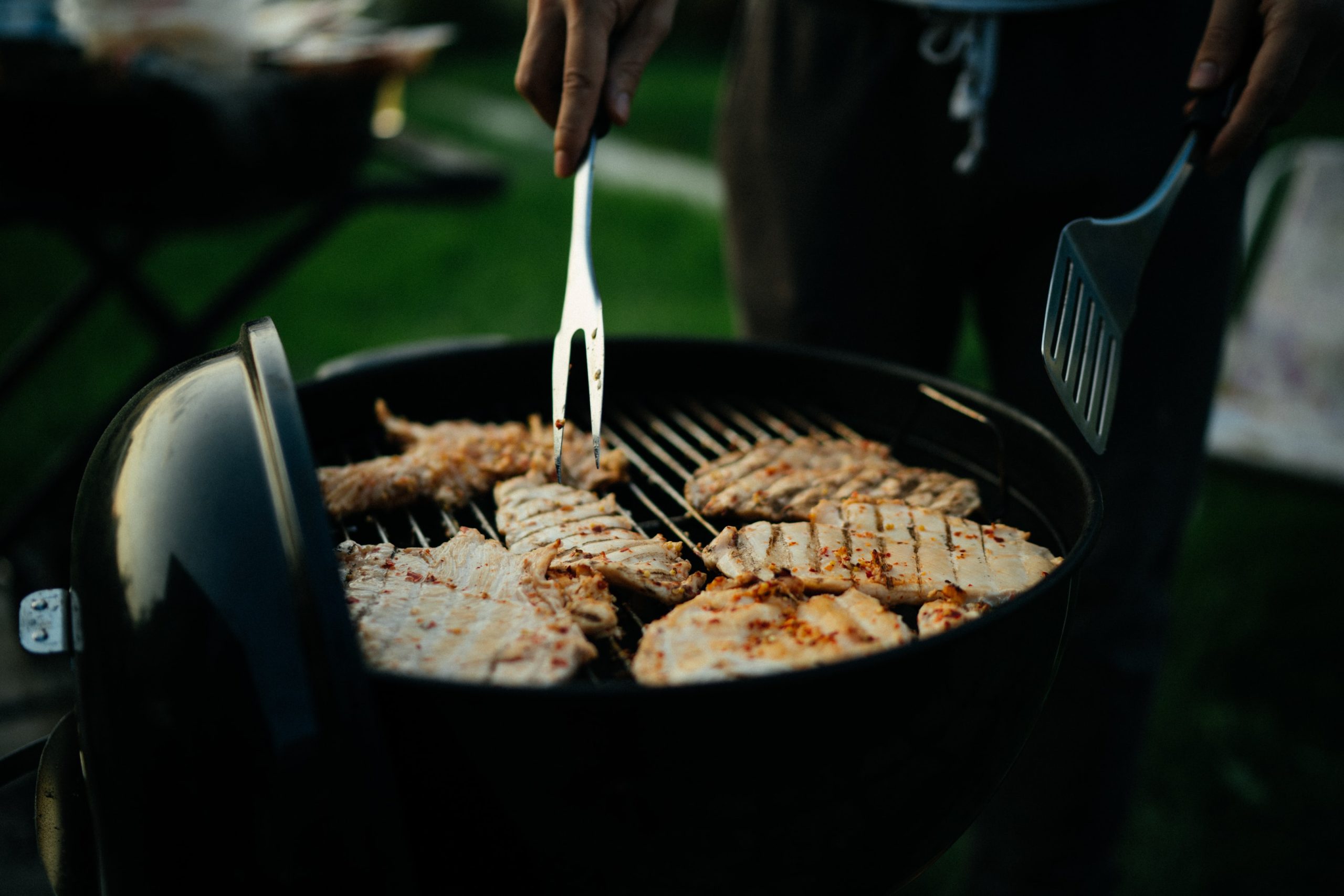 How To Make Grilled Chicken On Stove Top Cully S Kitchen   Meat On Grill Scaled 