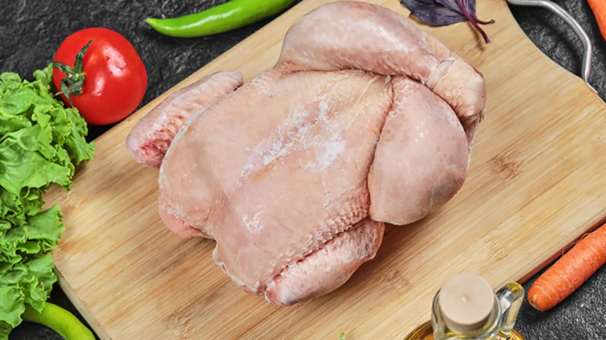 How Long Does Thawed Chicken Last In The Refrigerator? Cully's Kitchen