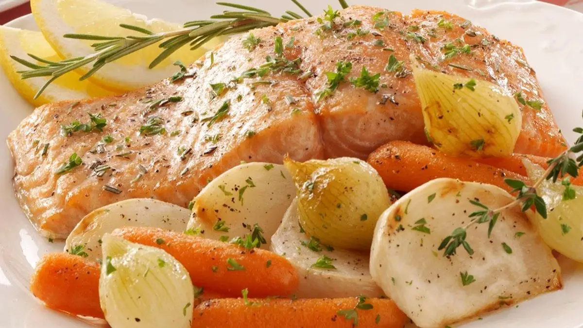 How to Make Garlic Butter Baked Salmon?