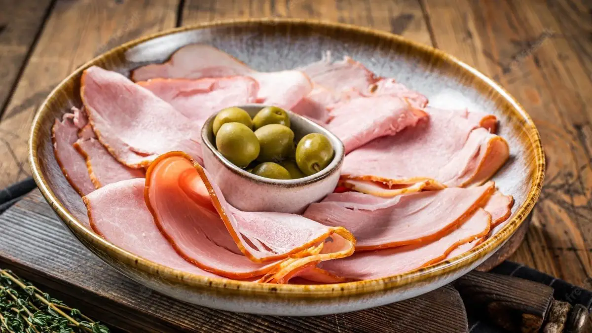 How to Tell If Deli Turkey is Bad