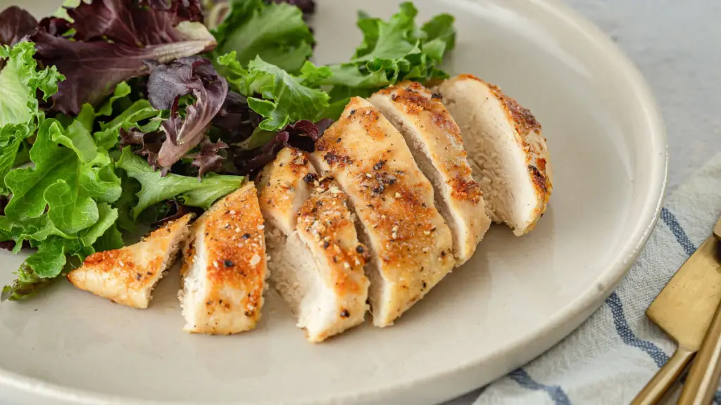 How To Season Chicken Breast? - Cully's Kitchen
