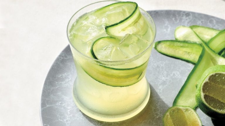 Easy Cucumber Gimlet Recipe