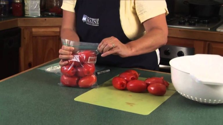 How to Freeze Tomatoes?