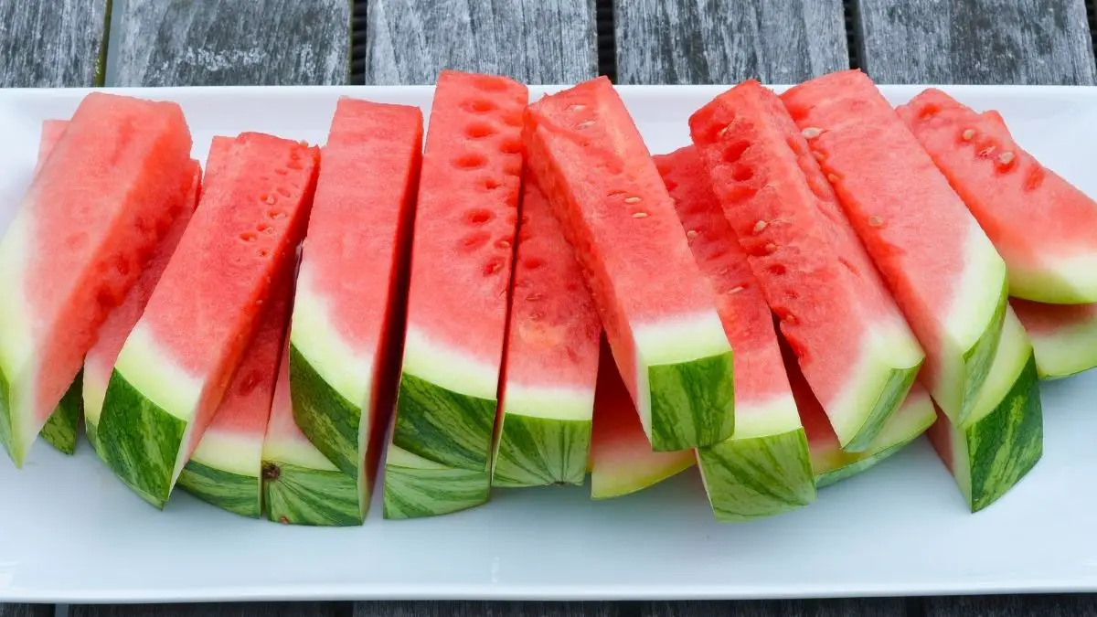 How to Slice a Watermelon