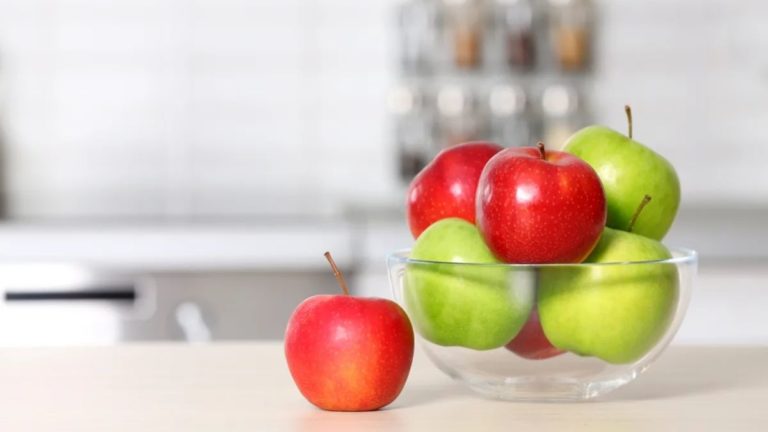 How to Tell if Apples Are Bad?