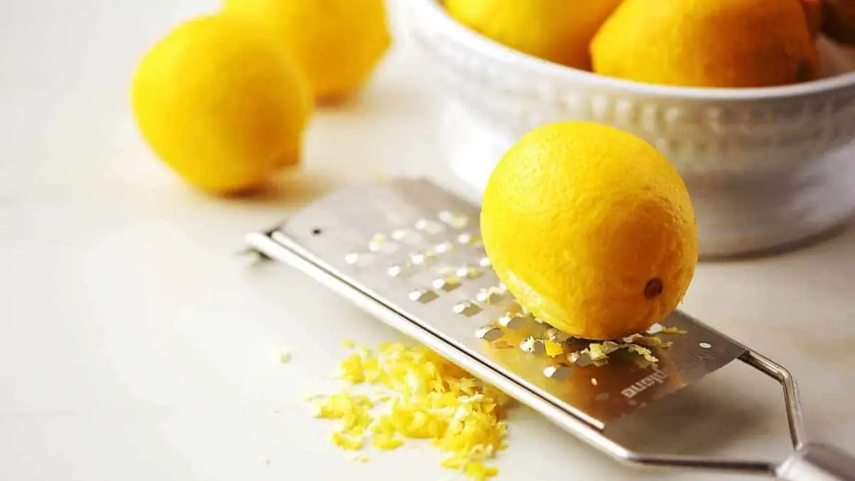 How to Zest a Lemon?