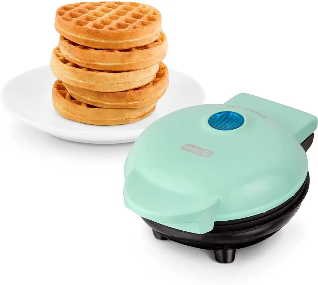 DASH DMW001AQ Mini Maker for Individual Waffles