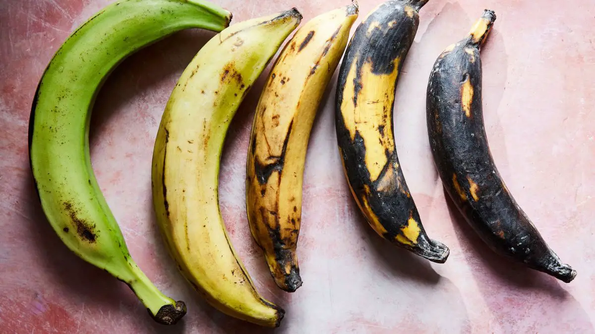 How to Tell When Plantains Are Bad