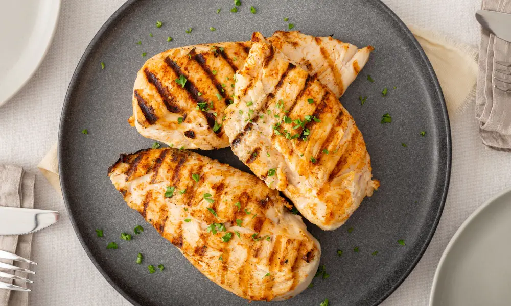 What Temperature to Grill Chicken?