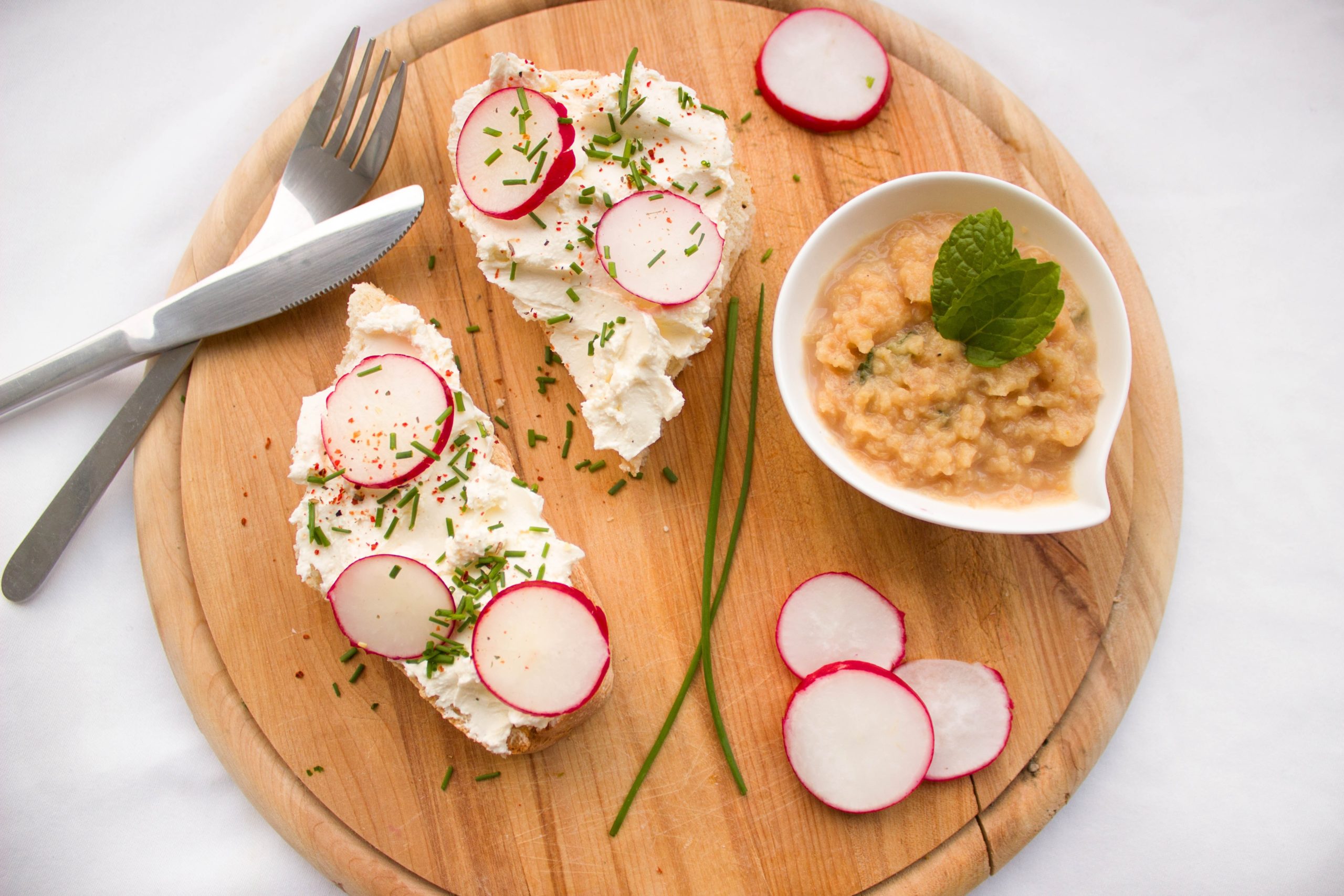 What Are French Breakfast Radishes?