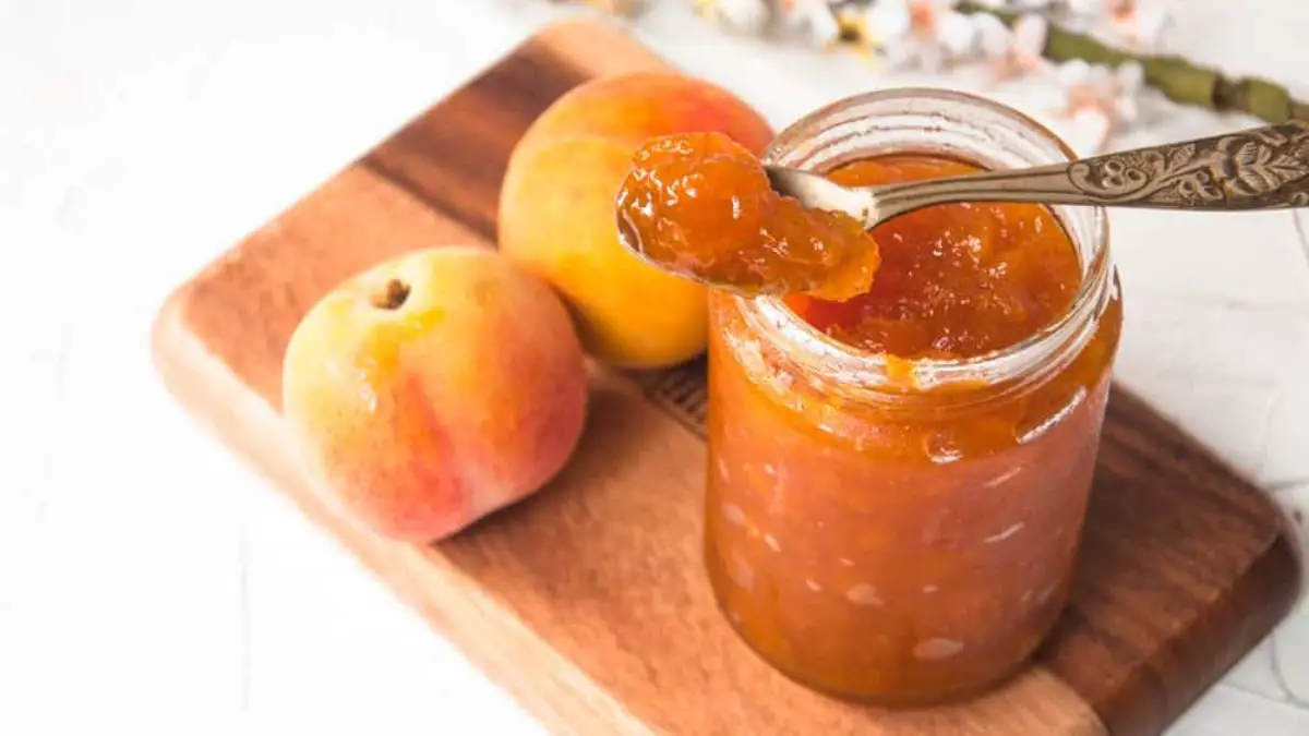 Boozy Peach Jam Recipe