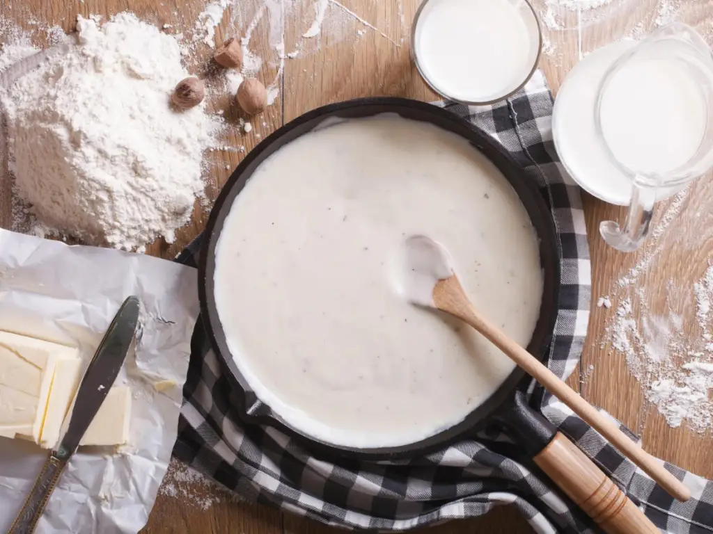 How to Make Gravy with Flour and Milk? Cully's Kitchen