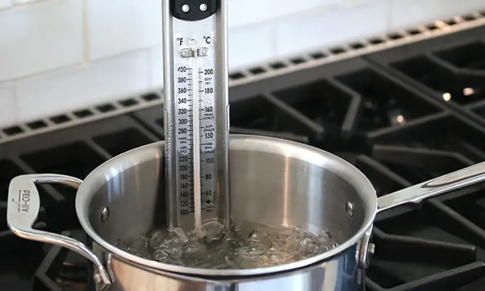 Buying a Thermometer for Cooking Oil