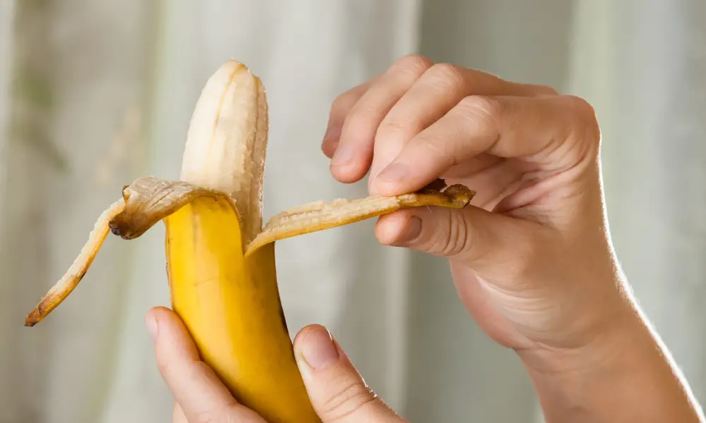 Is it Safe to Eat Banana Peels (1)